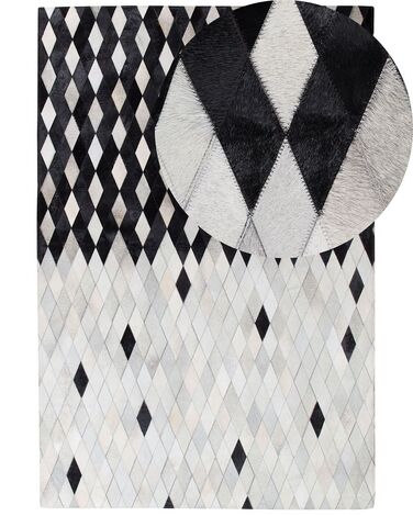 Vloerkleed MALDAN Zwart 160 x 230 cm Leer
