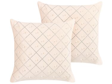 Set of 2 Decorative Cushions YARROW Velvet 45 x 45 cm Beige Geometric Pattern